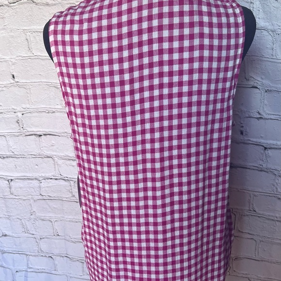 Time& true lightweight sleeveless checkered top with front pocket size S4-6 - Picture 4 of 11